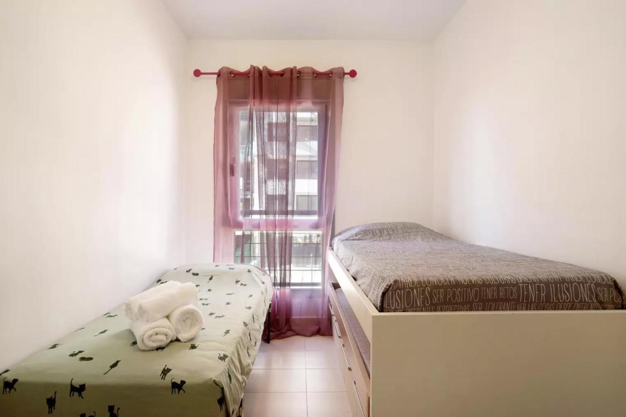 Malaga Campus Apartment Parking Included Exterior photo